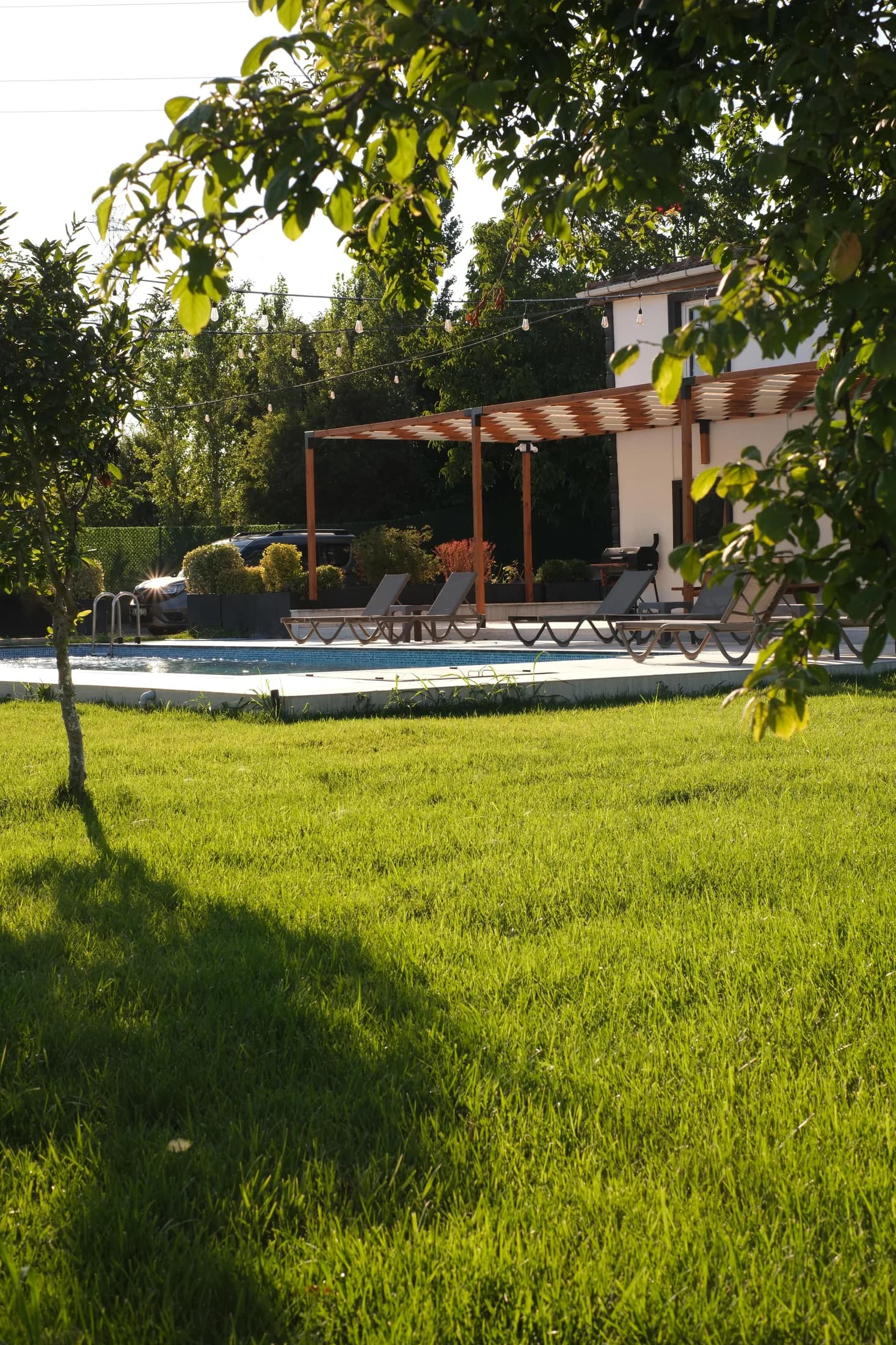 Günübirlik havuz ve bahçe için Alfa Garden